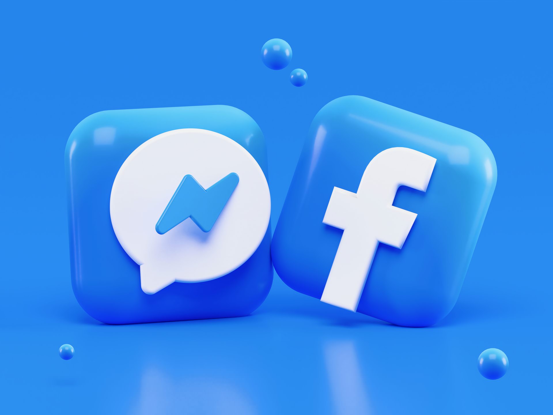 Facebook Meets Twitter & FriendFeed